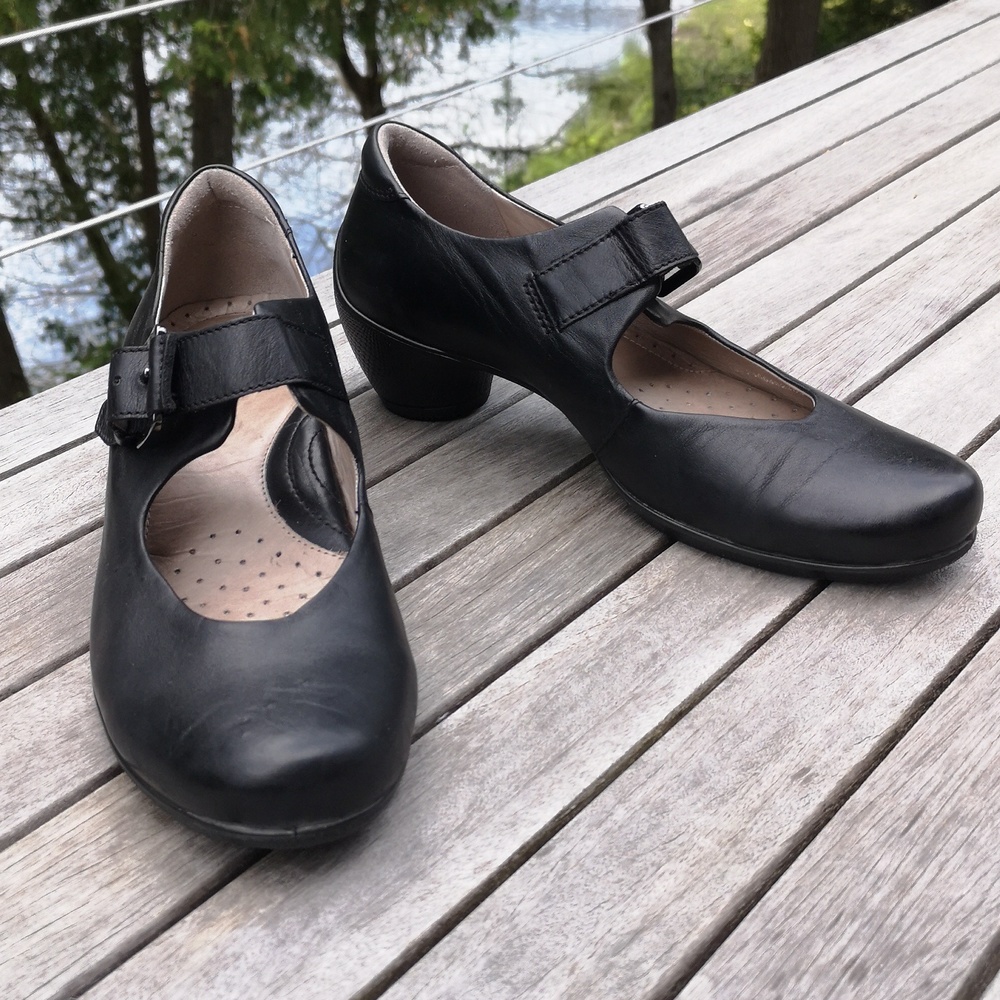 Ecco leather Mary Janes
